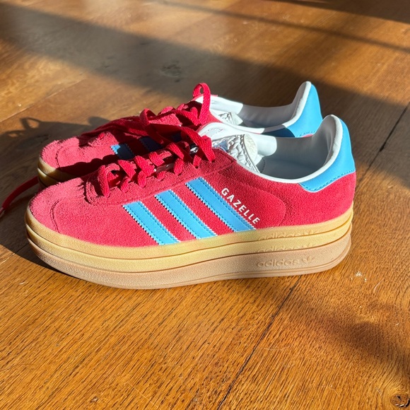 Adidas Gazelle Women's Red and Blue Sneakers - Picture 4 of 5
